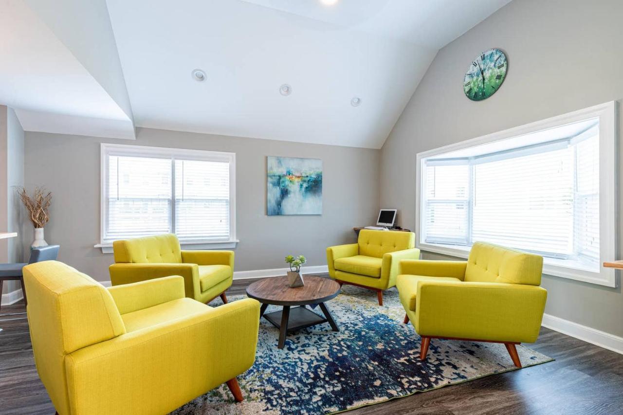 Carytown Living With *Pool And Gym* Appartamento Richmond Esterno foto